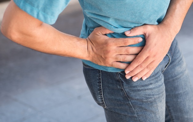 Симптомы болезни — боли в тазобедренном суставе